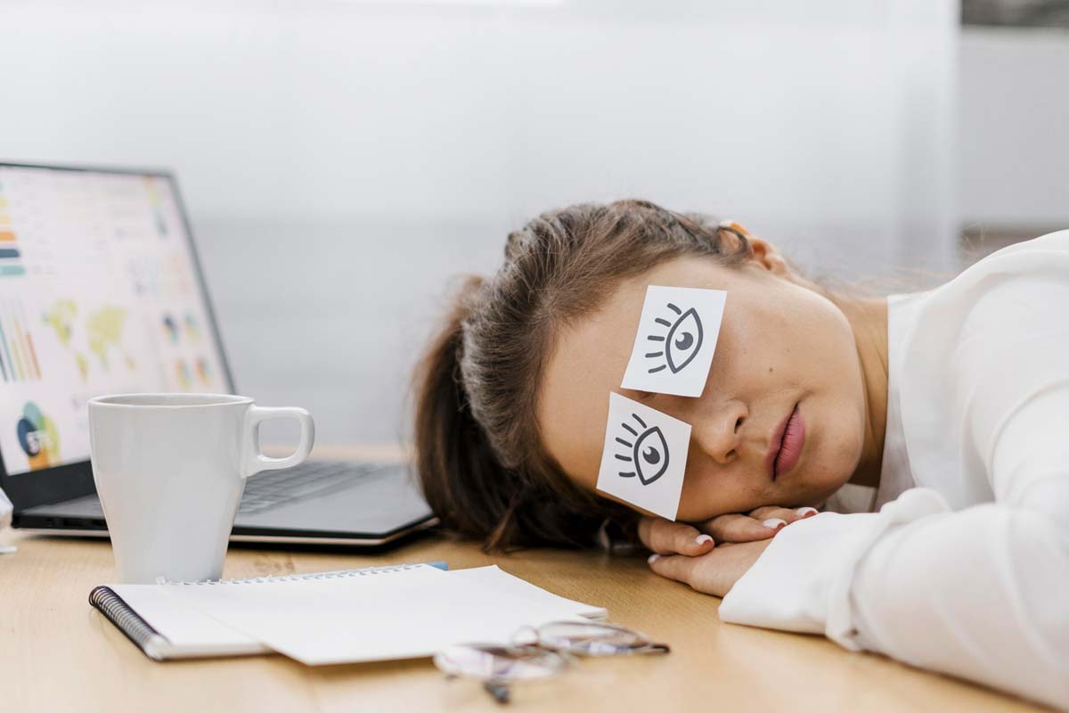 Sommeil cernes sous les yeux