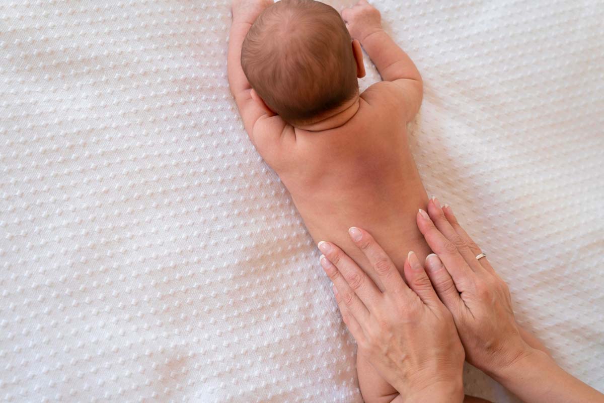 Bienfaits des massage pour le bébé